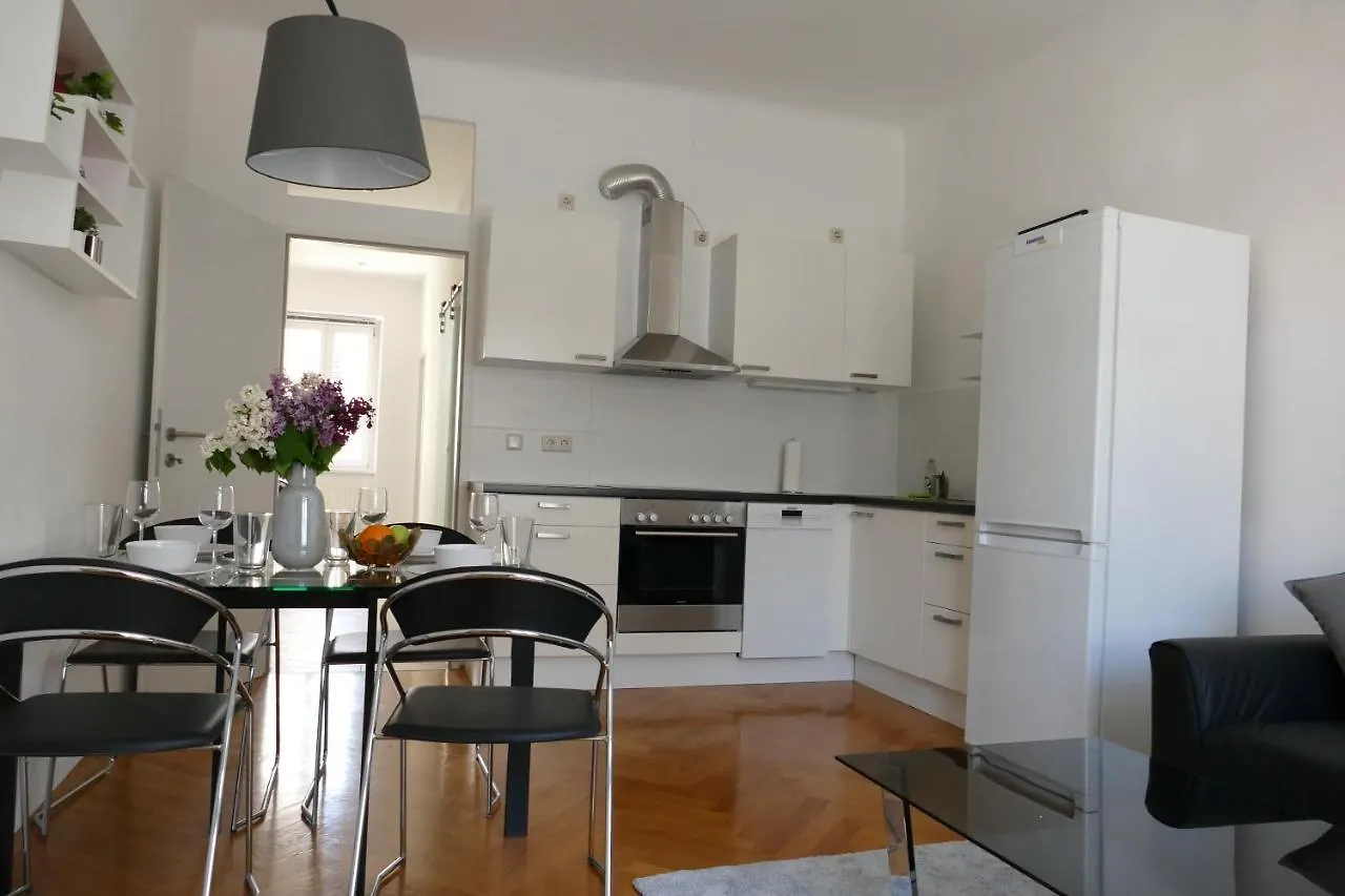 Stylish City Apartments Vienna
